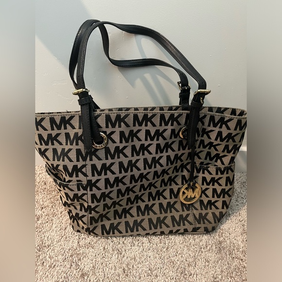 MICHAEL Michael Kors Handbags - MK bag